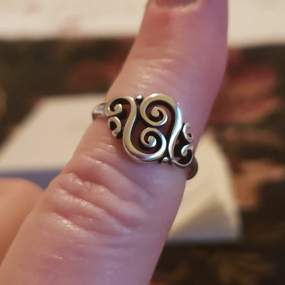 Retired James Avery Spanish Swirl Filagree Ring - Picture 4 of 4